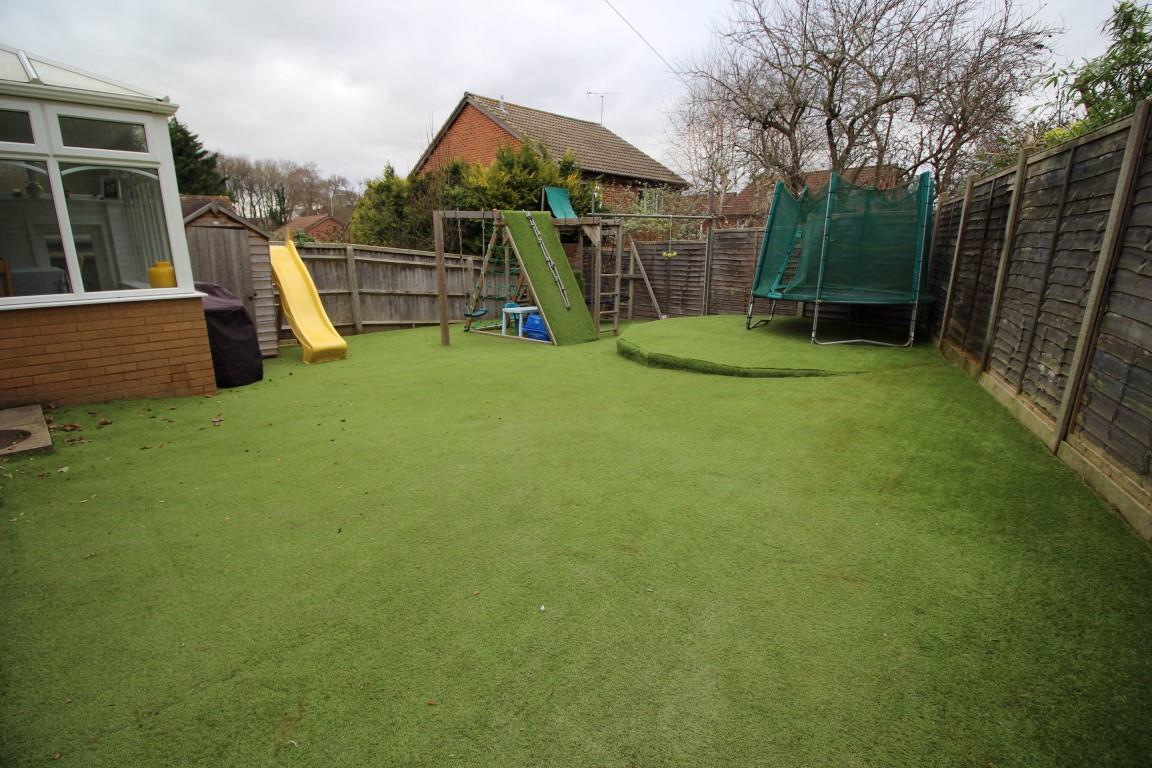 Kernham Drive, Tilehurst, Reading